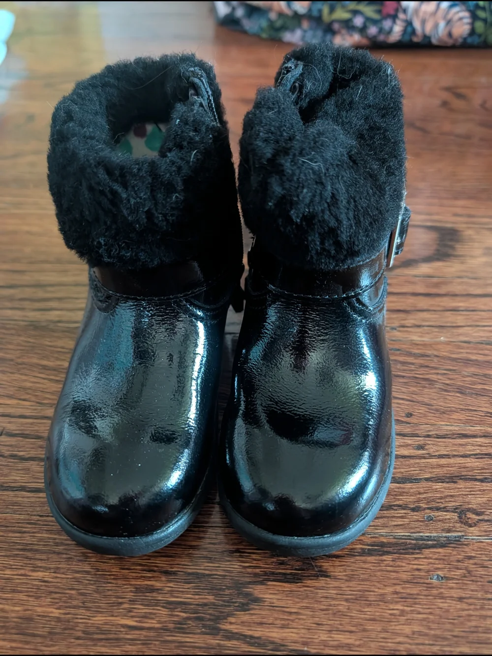 Ugg Boots Toddler Kids Size 8, Great Condition